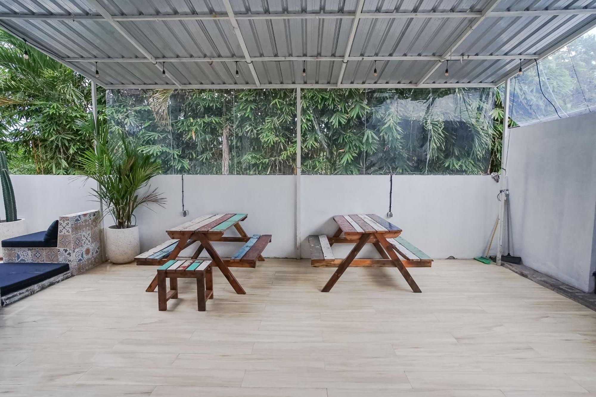 Margarita Surf Hostel Canggu מראה חיצוני תמונה
