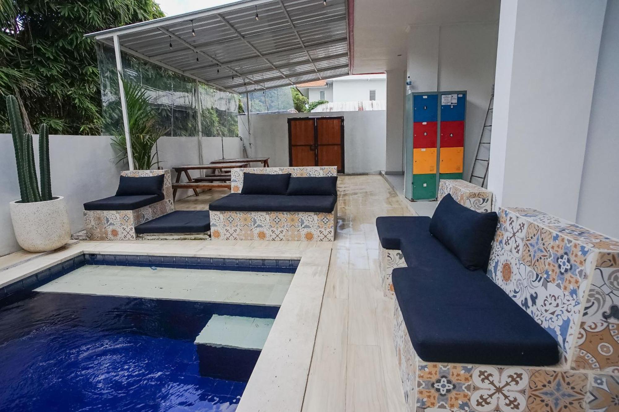 Margarita Surf Hostel Canggu מראה חיצוני תמונה