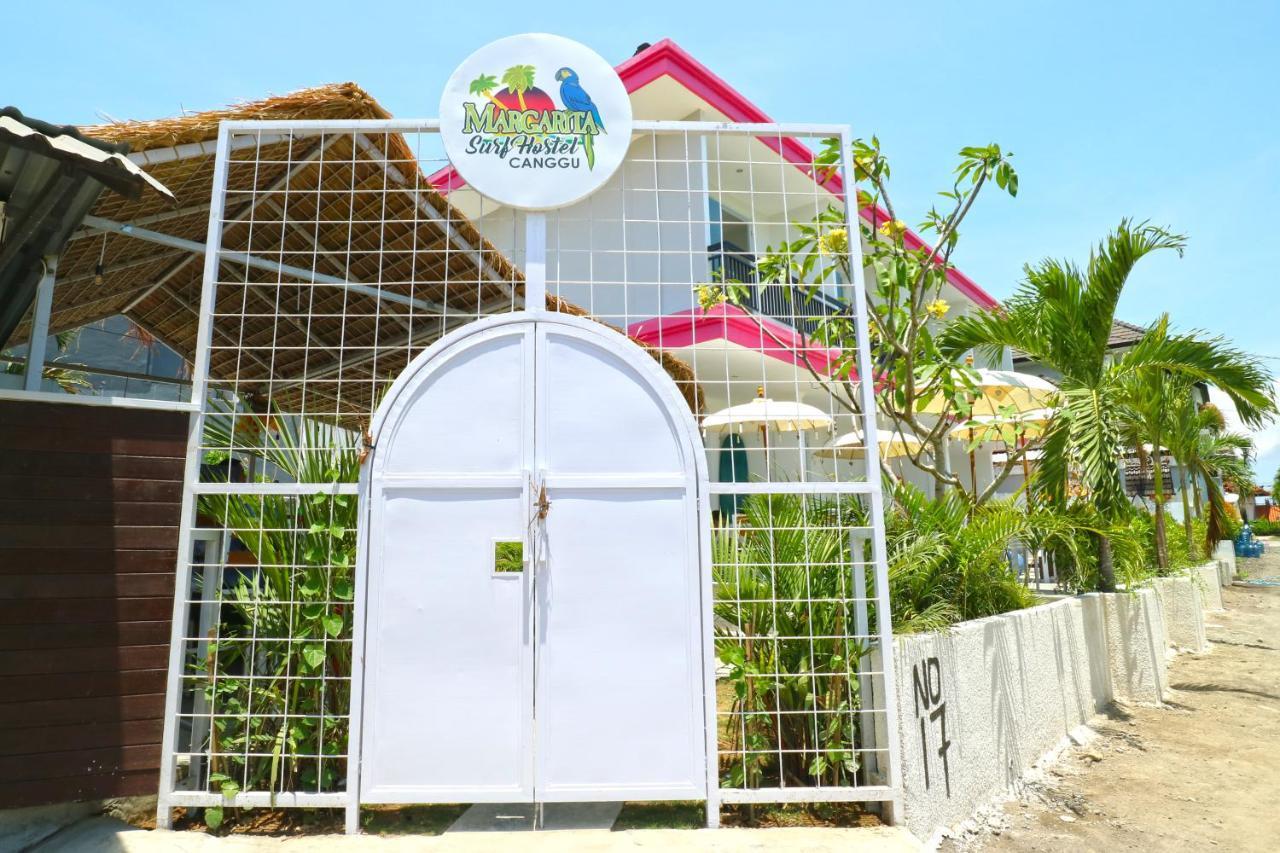 Margarita Surf Hostel Canggu מראה חיצוני תמונה