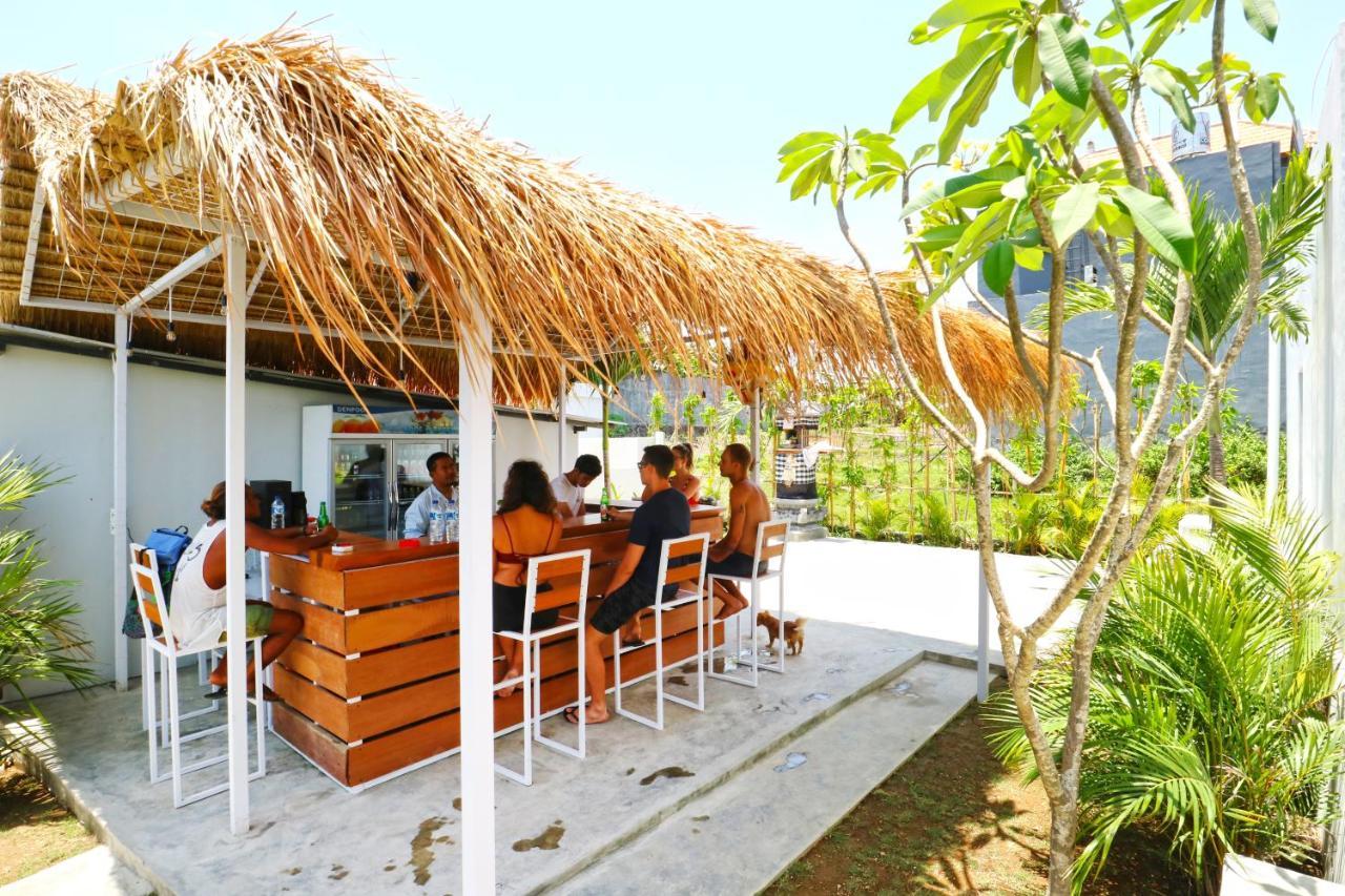 Margarita Surf Hostel Canggu מראה חיצוני תמונה